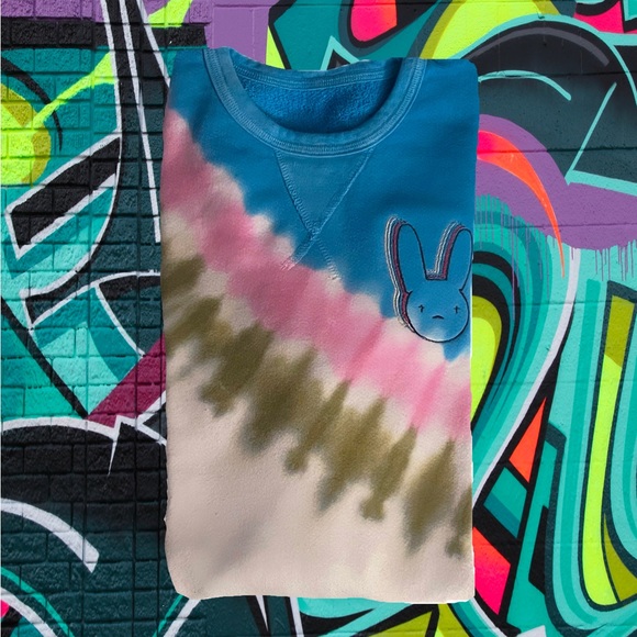 Bad Bunny Tie Dye Embroidered Crewneck. - Picture 3 of 3